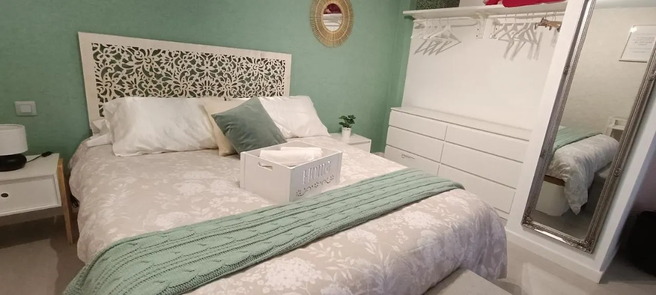 Precioso DÚPLEX frente al teatro Falla, a 4 min de Playa de la Caleta Cádiz